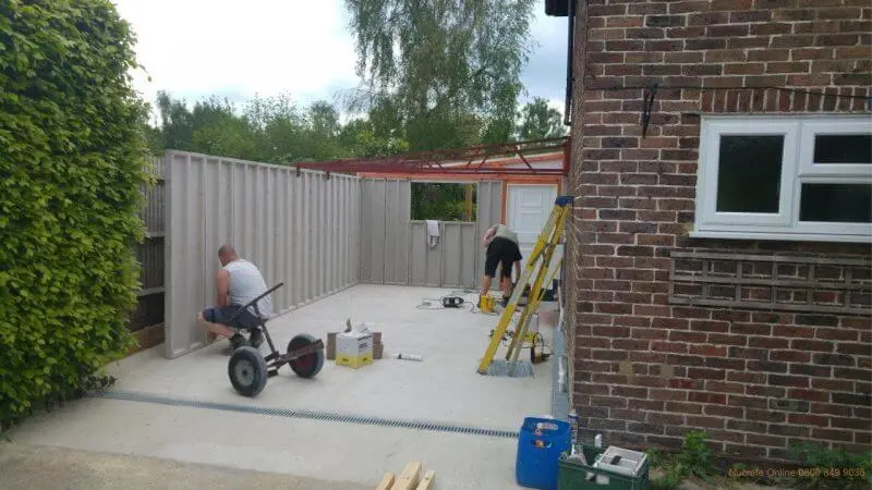 How much does it cost to build a garage?